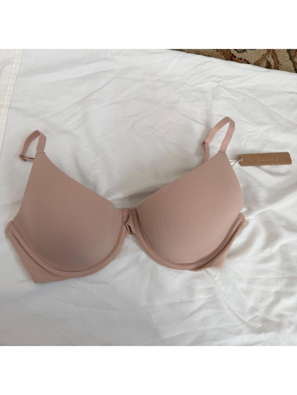 Skims bra brand new with tags